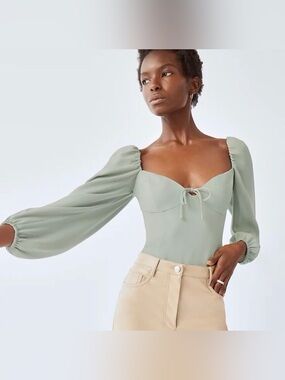 Wilfred Novella Bustier Blouse Sage Green Aritzia